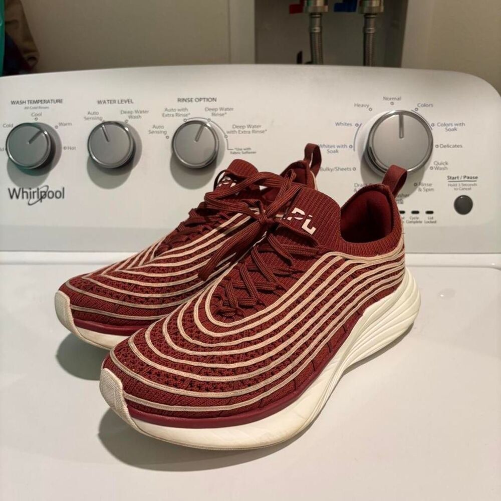 Athletic-propulsion-labs Women's Burgundy and Red Trainers